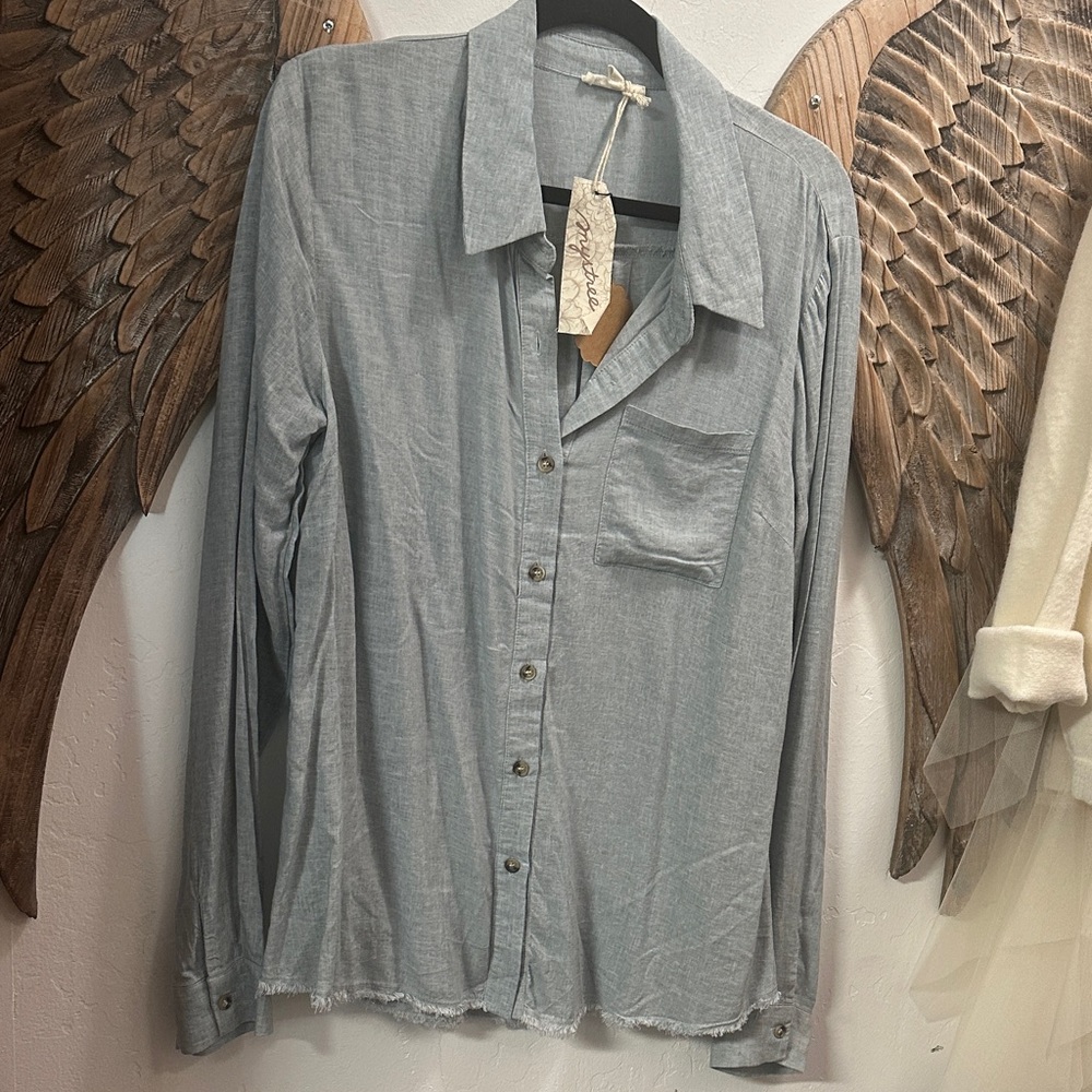 Mystree Gray Button-Up Shirt